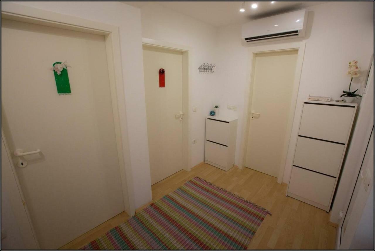 Apartamento Apartma Aja Koper Exterior foto